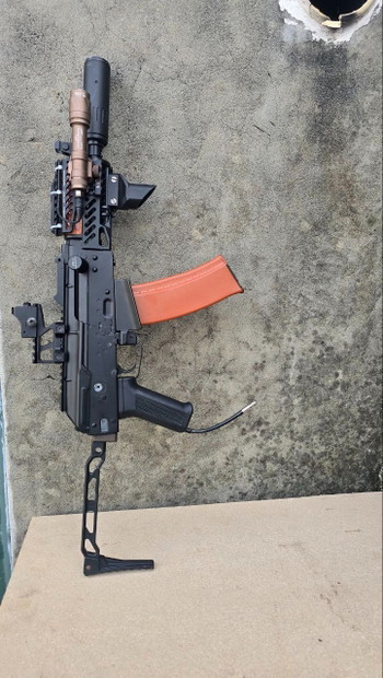 Afbeelding 2 van CYMA AK-74U