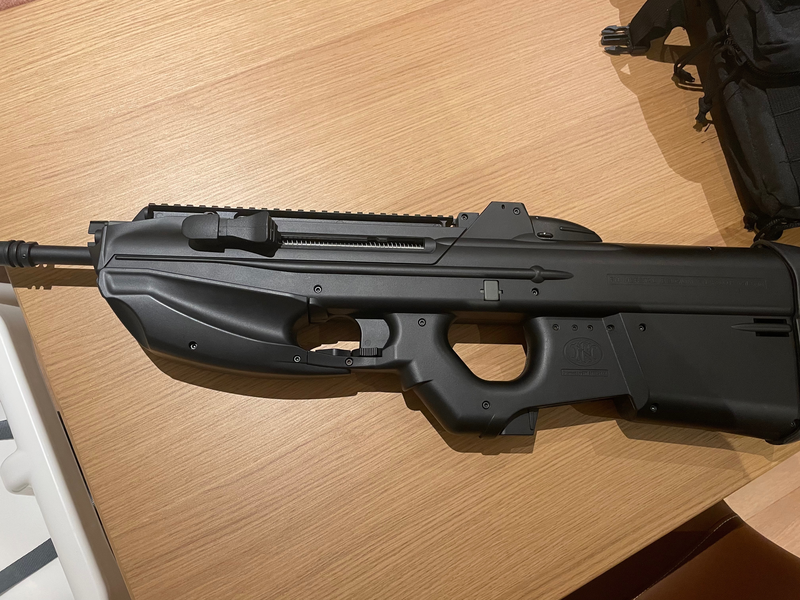 Imagen 1 de (flash sale) F2000 Cybergun/Cyma