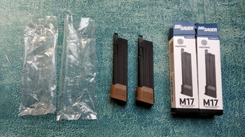 Imagen 2 de Sig Sauer M17 magazijnen (nieuw)