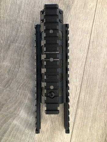 Bild 4 für MP5 stock + quad rail handguard + rail covers