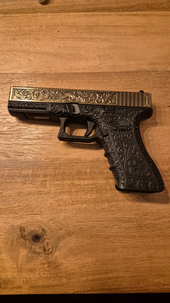 Image 2 for WE Glock 17 Gen4 floral pattern