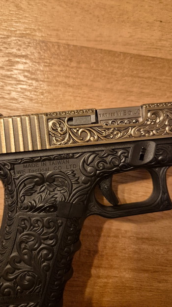 Image 3 for WE Glock 17 Gen4 floral pattern