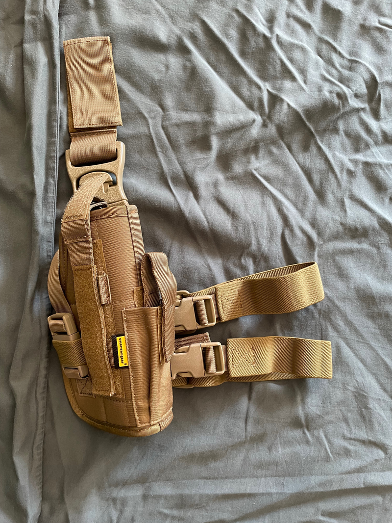 Bild 1 für Leg holster coyote tan