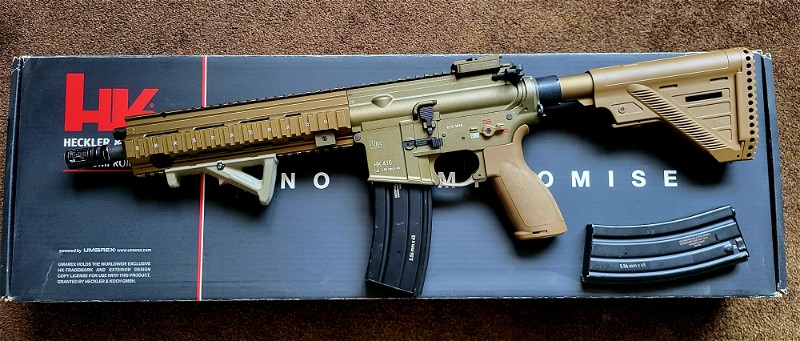 Afbeelding 1 van Upgraded HK416A5 Ral8000