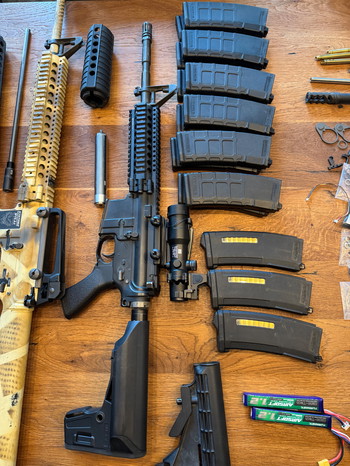 Image 2 for Systema M4A1 PTW + 24 mags en veel extras!