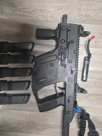 Image 3 pour Kriss vector