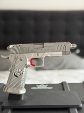 Imagen para Full custom grey capa