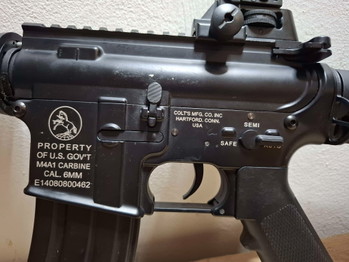 Image 3 for Cybergun Colt M4 CQBR - AEG - FULL METAL - NEAR-MINT CONDITION