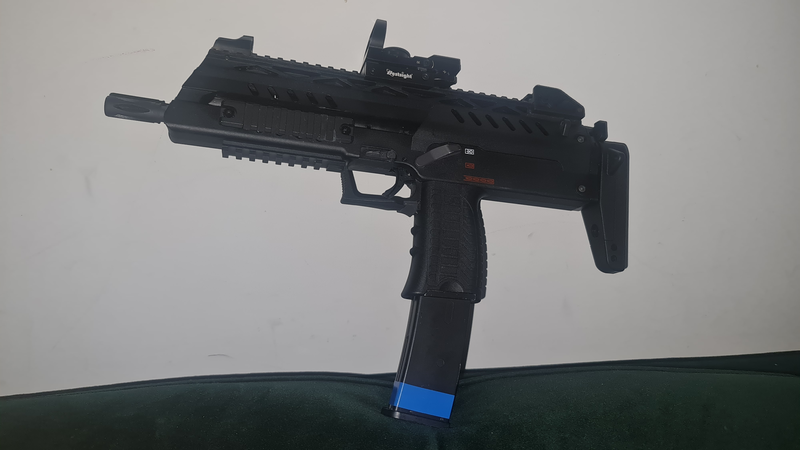 Image 1 pour WE MP7 + 2 Mags