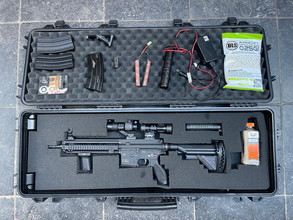 Bild für Umarex HK416 CQB v2 AEG(upgraded) + G&G rbg dot + Nuprol wapenkoffer