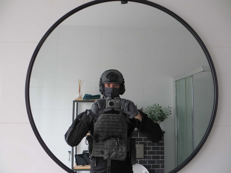 Image 1 pour Plate carrier wolf grey laser cut invader gear
