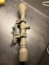 Afbeelding van 3-9x50 scope + Geissele Mount repro