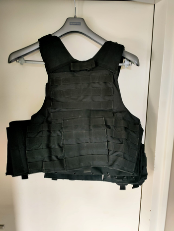 Imagen 2 de Zwarte plate carrier met pouches