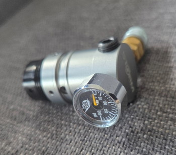 Image 3 for Full HPA Kit. Powair 1.1L Carbon tank + Wolverine CAT 5 Storm Regulator & Line + Tank Pouch