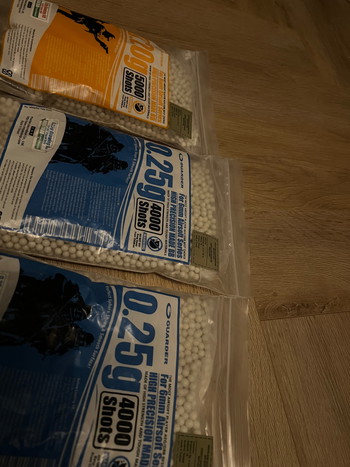 Image 3 pour 2x 0.25 & 1x 0.20g. Tracer bbs