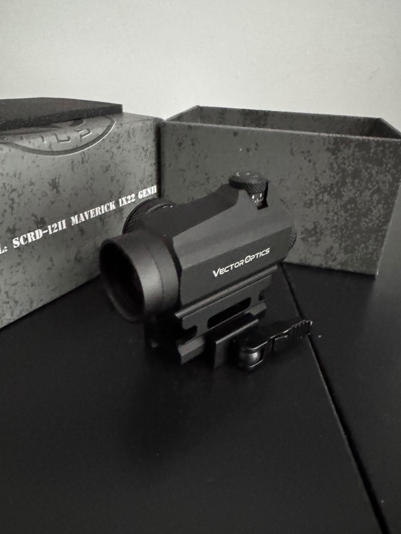 Afbeelding 1 van Vector optics Maverick 1x22 Gen2