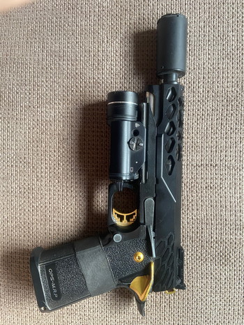 Afbeelding 2 van Hi capa 5.1 gold match DYB