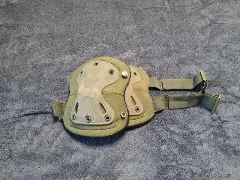 Image 1 for OD green - knee pads