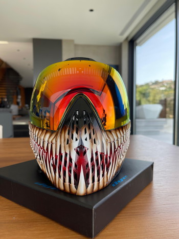 Imagen 2 de ROGUE CUSTOMS DYE i5 MASK
