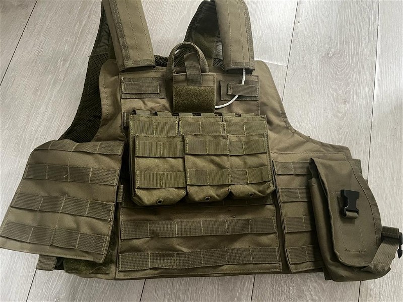Image 1 for Miltec Ranger green vest + extra pouches