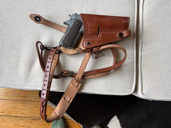 Image 5 for Weathered ICS M1 Garand met leren sling, M1911