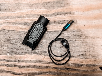 Imagen 4 de Olight PL-3R Valkyrie