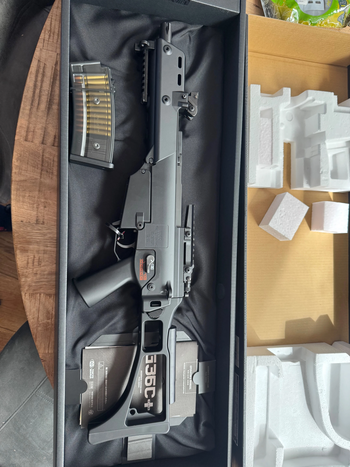 Imagen 2 de Tokyo Marui G36C Plus GLOEDNIEUW
