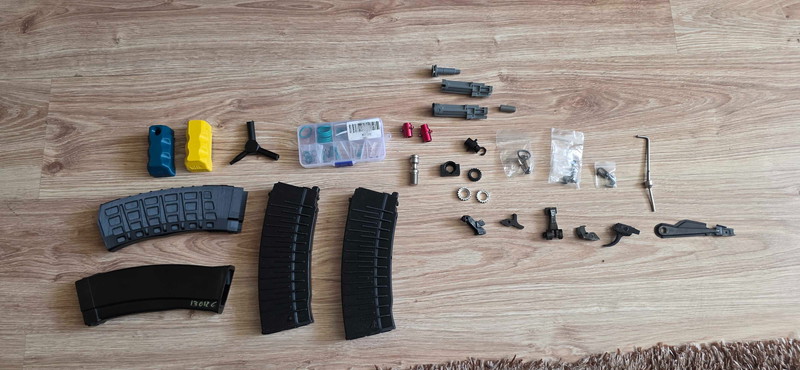 Imagen 1 de GHK MAGS AND SPARE PARTS FOR SALE