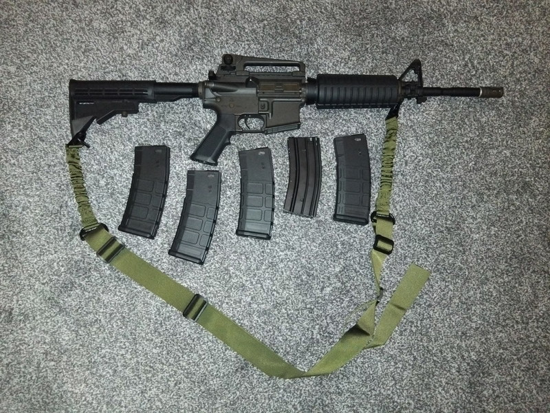 Imagen 1 de King arms M4A1 Carbine met 5 mags