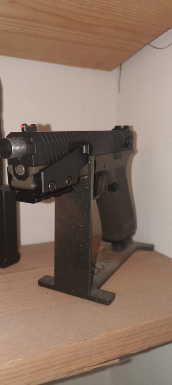 Image 4 for Novritsch SSE18 | 3 mags | 1x LiPo + Charger | Universal Holster set