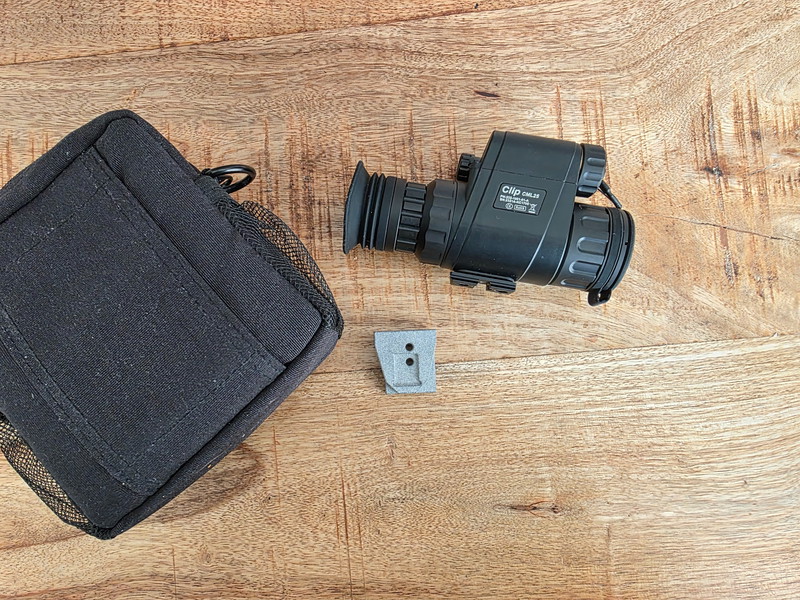 Image 1 pour InfiRay CML125 Thermal monocular en clip on