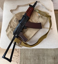 Afbeelding van Nieuwstaat VFC AVS-74U + Originele Sling + 5 Extra Mags.