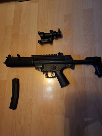 Afbeelding 3 van ganse set airsoft geweren 4 stuks