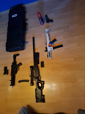 Afbeelding 5 van ganse set airsoft geweren 4 stuks