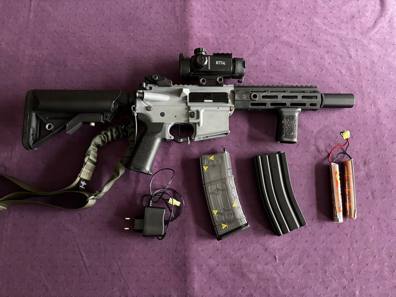 Image 1 for Lancer Tactical m4