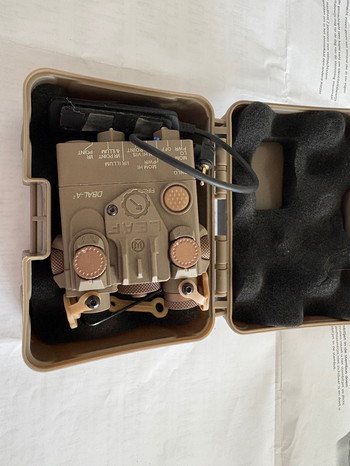 Imagen 2 de Tactical PEQ DBAL-A2 Red Laser and White Light