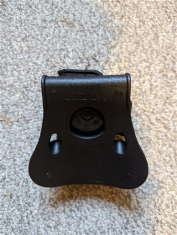 Afbeelding 2 van Glock holster+ molle mount