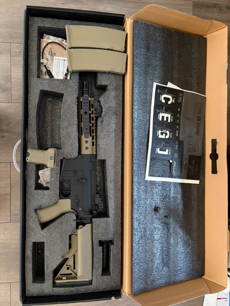 Afbeelding 1 van Airsoft Beginners Starter Kit, Specna Arms SA-E12, Tokyo Marui Glock 19 GBB