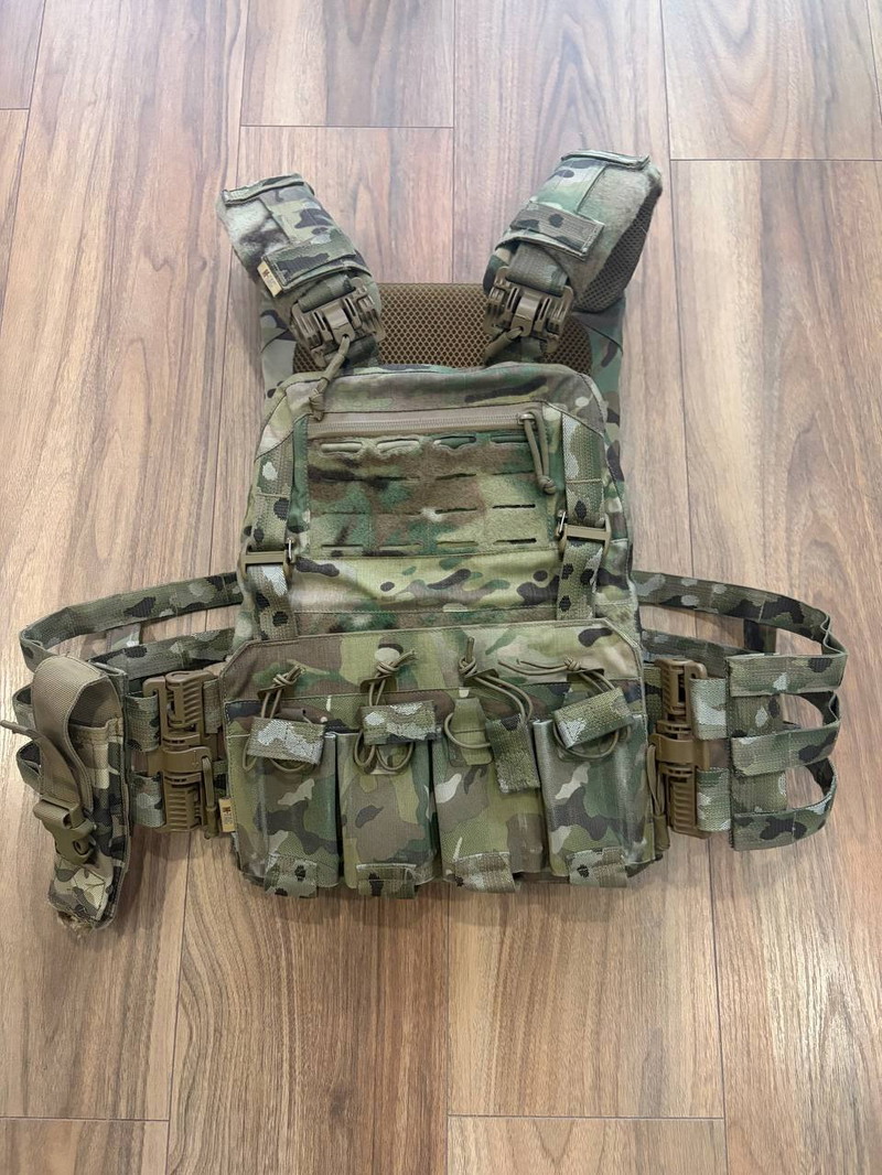 Imagen 1 de M-Tac Cuirass Fast Elite MultiCam plate carrier