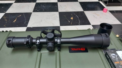 Bild für Vector Optics Sentinel-X 10-40x50