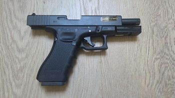 Image 2 for Glock 17 Gen.4 CO2 Blowback by KWC and Cybergun