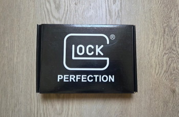Image 3 for Glock 17 Gen.4 CO2 Blowback by KWC and Cybergun