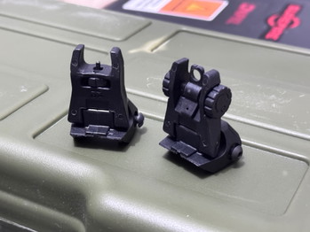 Image 3 for IMI defense, UTG, G&P Military Sight Set