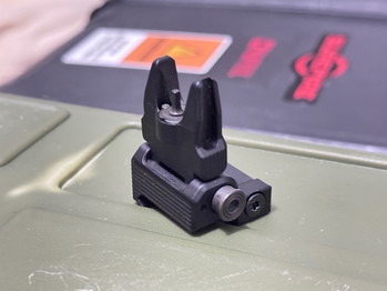 Image 4 for IMI defense, UTG, G&P Military Sight Set