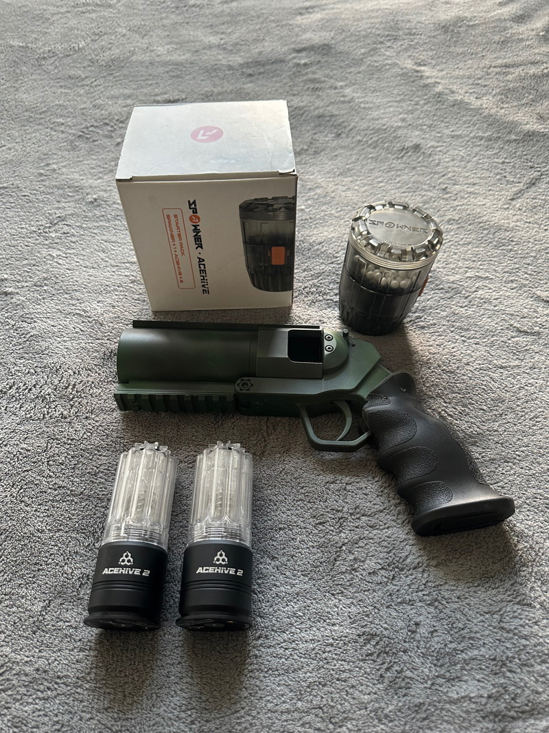 Image 1 for Grenade Launcher met granaten en speedloader