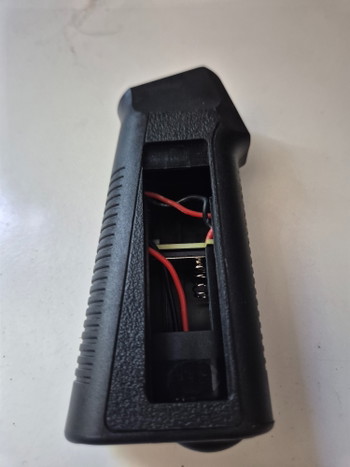 Afbeelding 2 van Wolverine MTW Battery Grip  ZGAN