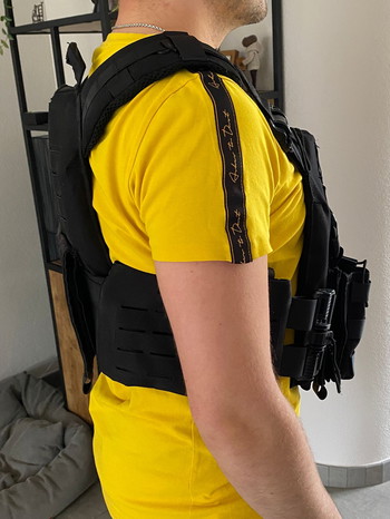 Image 2 for Invader Gear Reaper QRB Plate Carrier Black