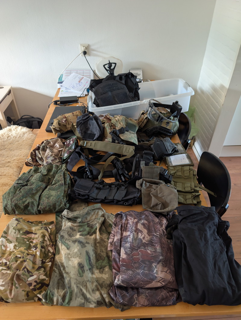 Image 1 for Lotje airsoften spullen