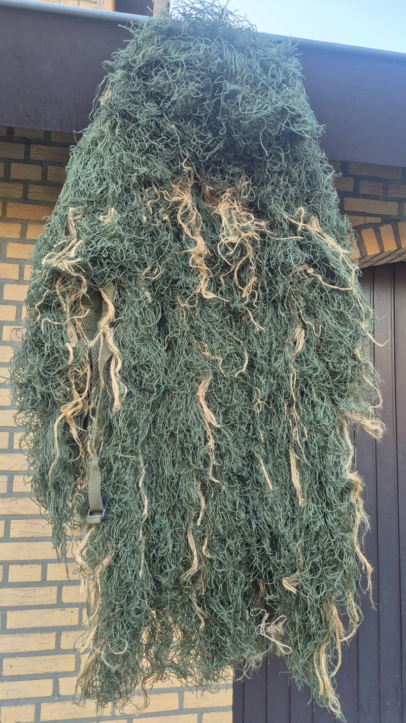Image 1 for Unieke Self-Crafted Jute Ghillie Suit (Custom Built)