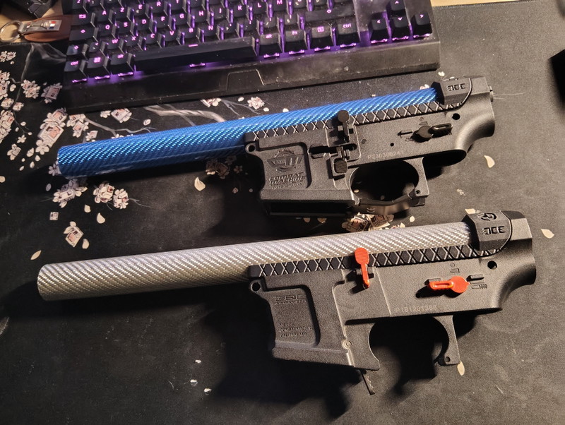 Image 1 for G&G bodys met carbon uppers